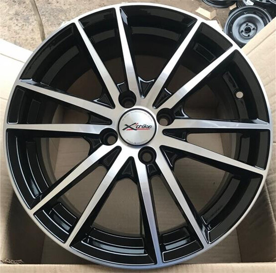 Диск X'trike X-129 16x6.50 4x100 ET36 DIA67.10 BK/FP