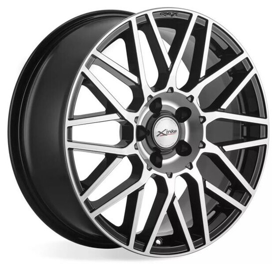 Диск X'trike X-133 18x7.50 5x114.30 ET45 DIA67.10 BK/FP