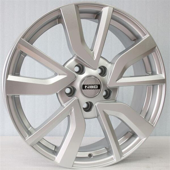 Диск Neo 720 17x6.50 5x114.30 ET40 DIA67.10 S